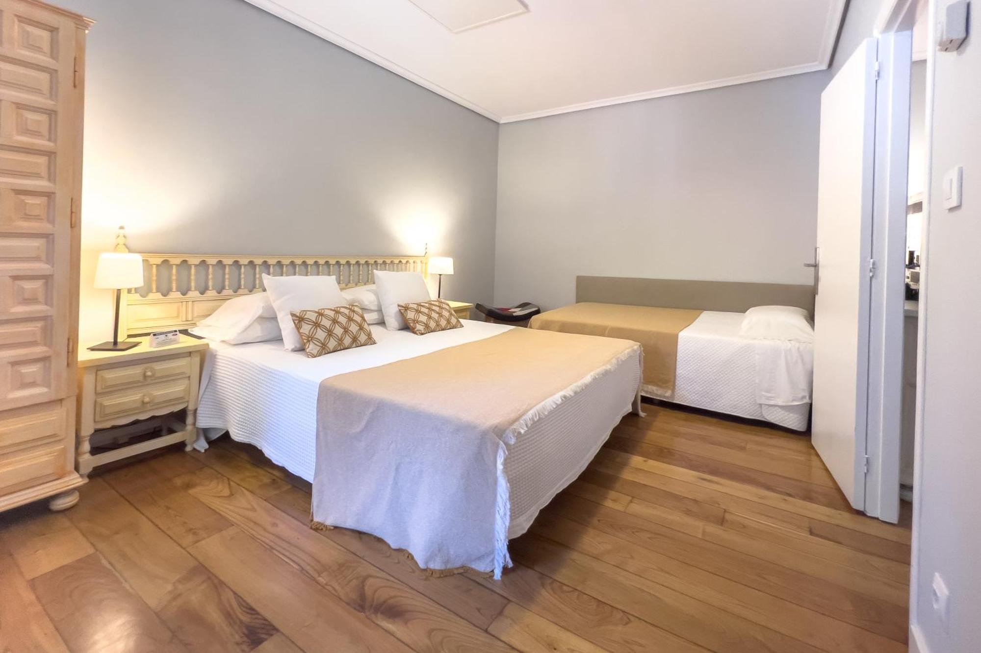 Apartamentos Santa Lucia Кабесон-де-ла-Саль Екстер'єр фото
