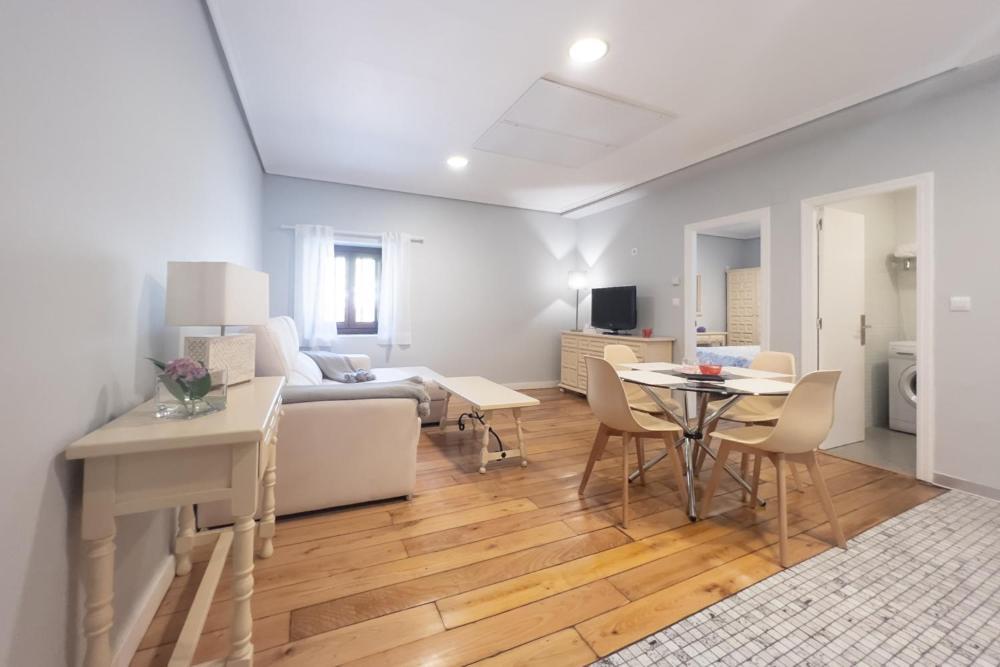 Apartamentos Santa Lucia Кабесон-де-ла-Саль Екстер'єр фото